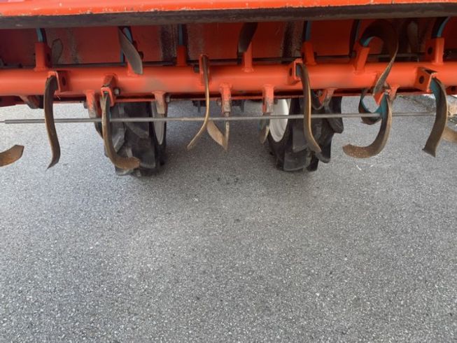 トラクター KB185MA 写真８